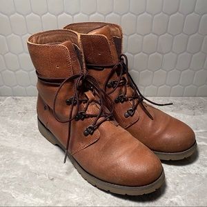 North face leather boots